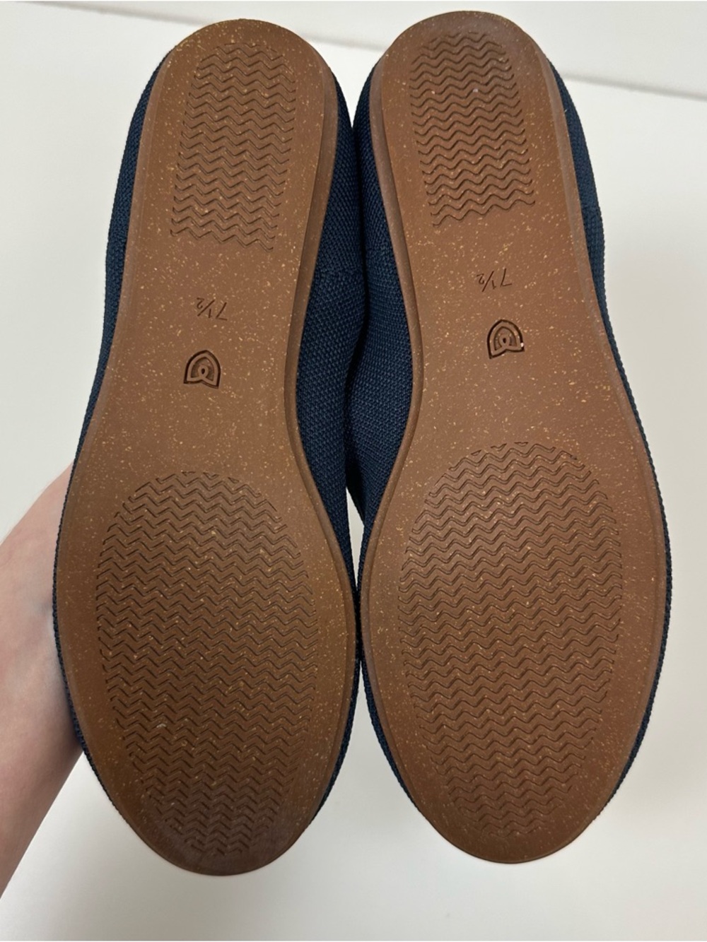 Rothys Round Toe Flats Navy Blue - Picture 9 of 9